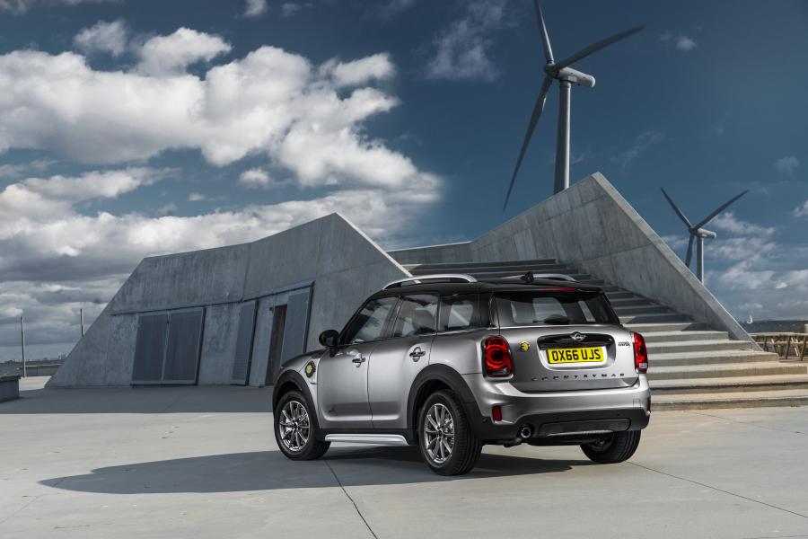  Mini Cooper S E Countryman ALL4 (F60) 2017 года  (WW) (фото 12 из 173)
